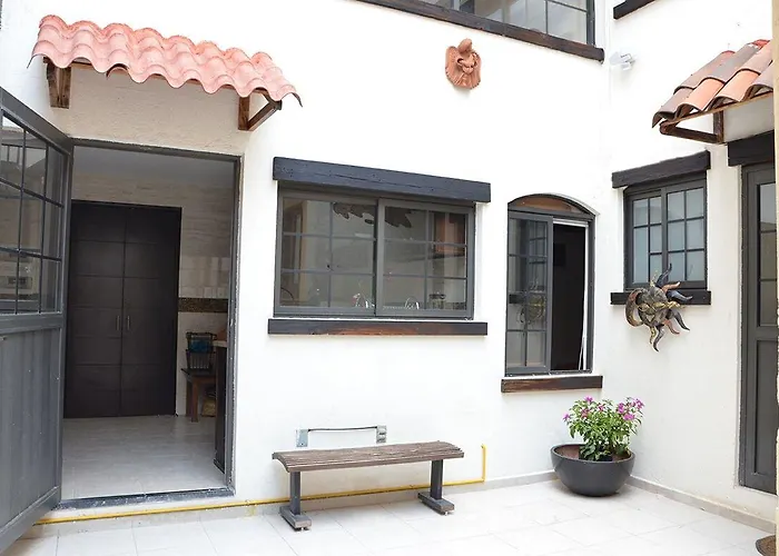 Casa Real Coyoacan 3*